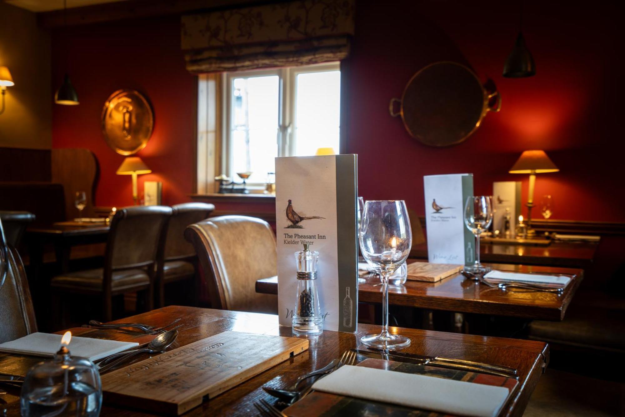 The Pheasant Inn Falstone Exterior foto